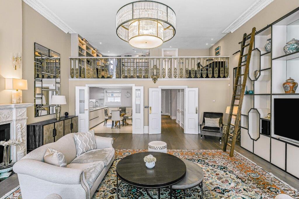 Apartment in Hyde Park, Westminster, England 2 - 15823605