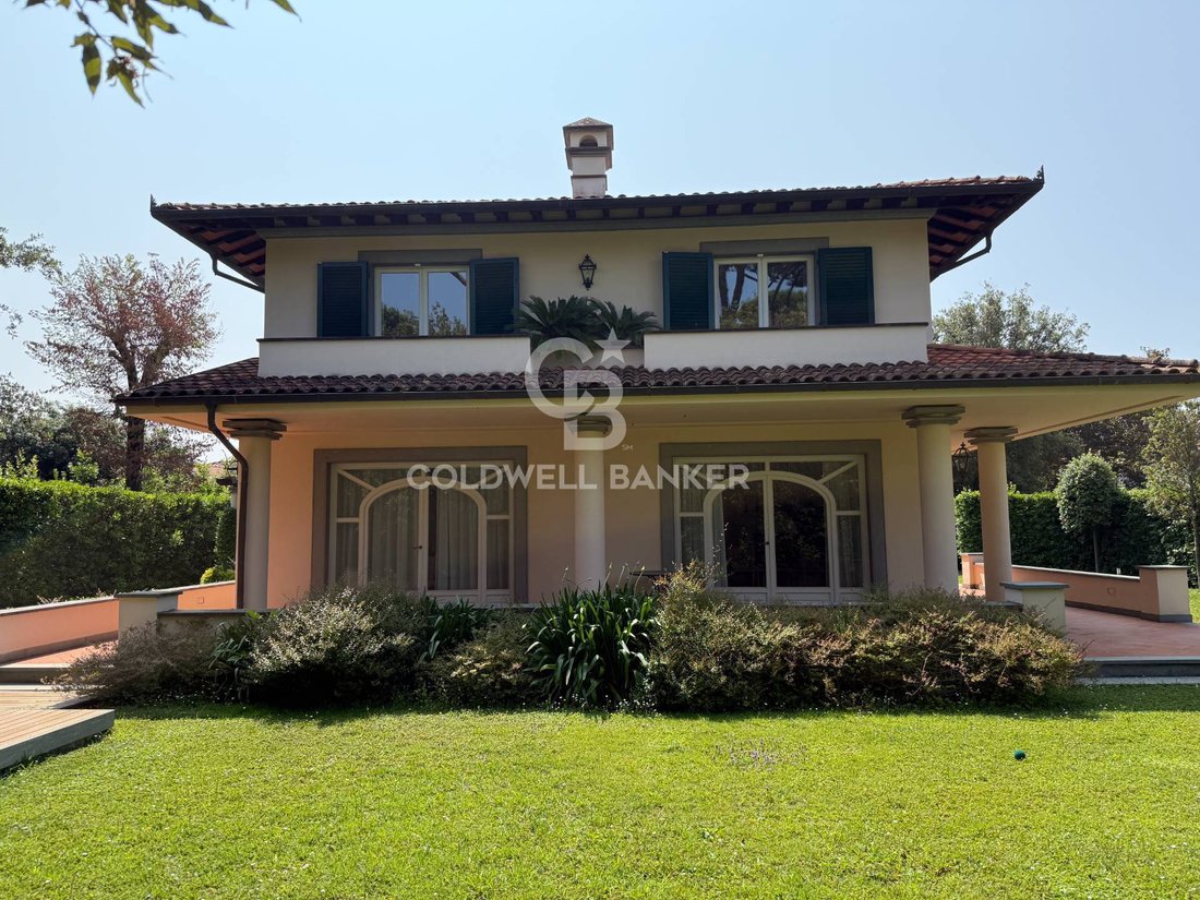 Villa in Vittoria Apuana, Forte dei Marmi, Tuscany 2 - 15685766