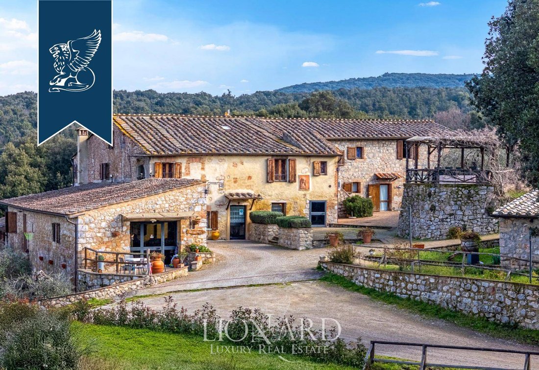 Villa in Monteriggioni, Tuscany, Italy 1 - 10918873