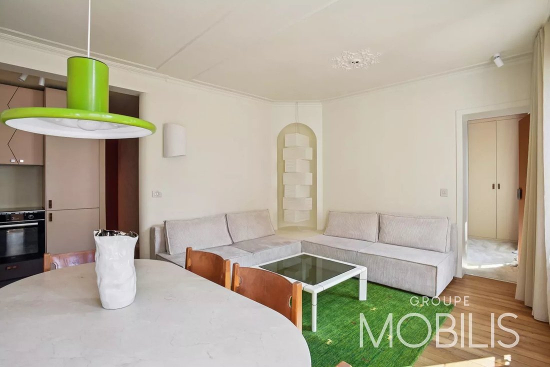 Apartment in Faubourg du Temple-Hôpital Saint Louis, Paris 10e Arrondissement, Paris 4 - 15815428
