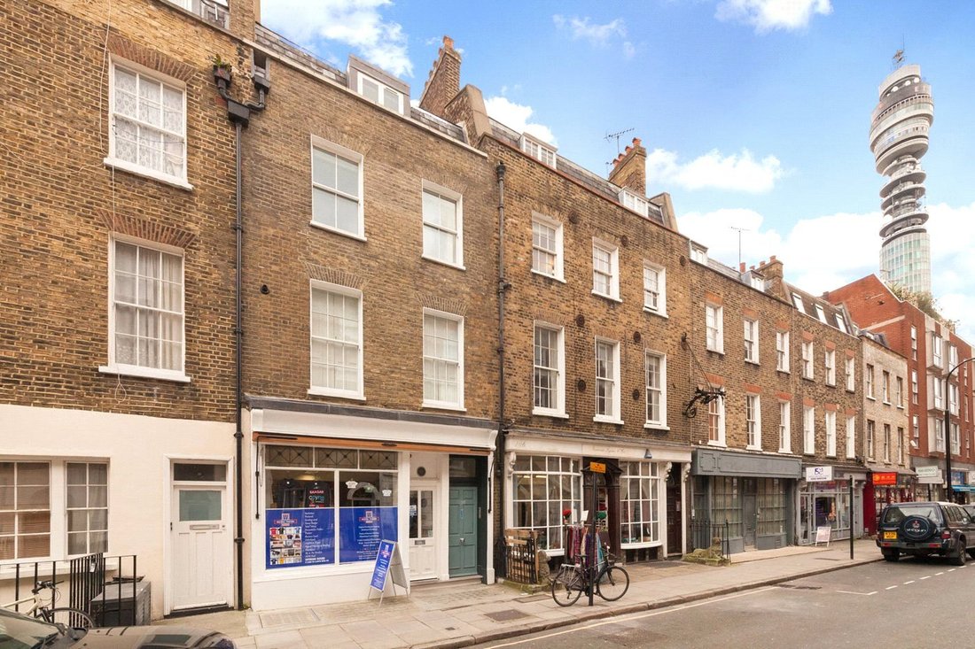 Apartment in Fitzrovia, Camden, England 1 - 15815213