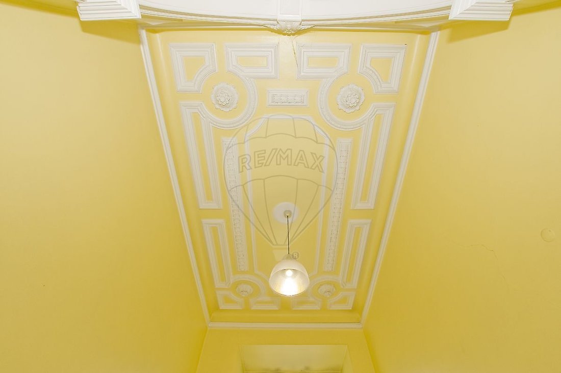 Estate in Santo Antonio, Lisbon, Portugal 5 - 15819576