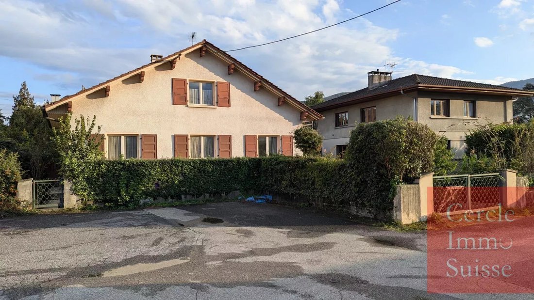 Townhouse in Centre, Gaillard, France 2 - 15815081
