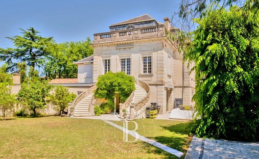 House in Bordeaux, Nouvelle-Aquitaine, France 1