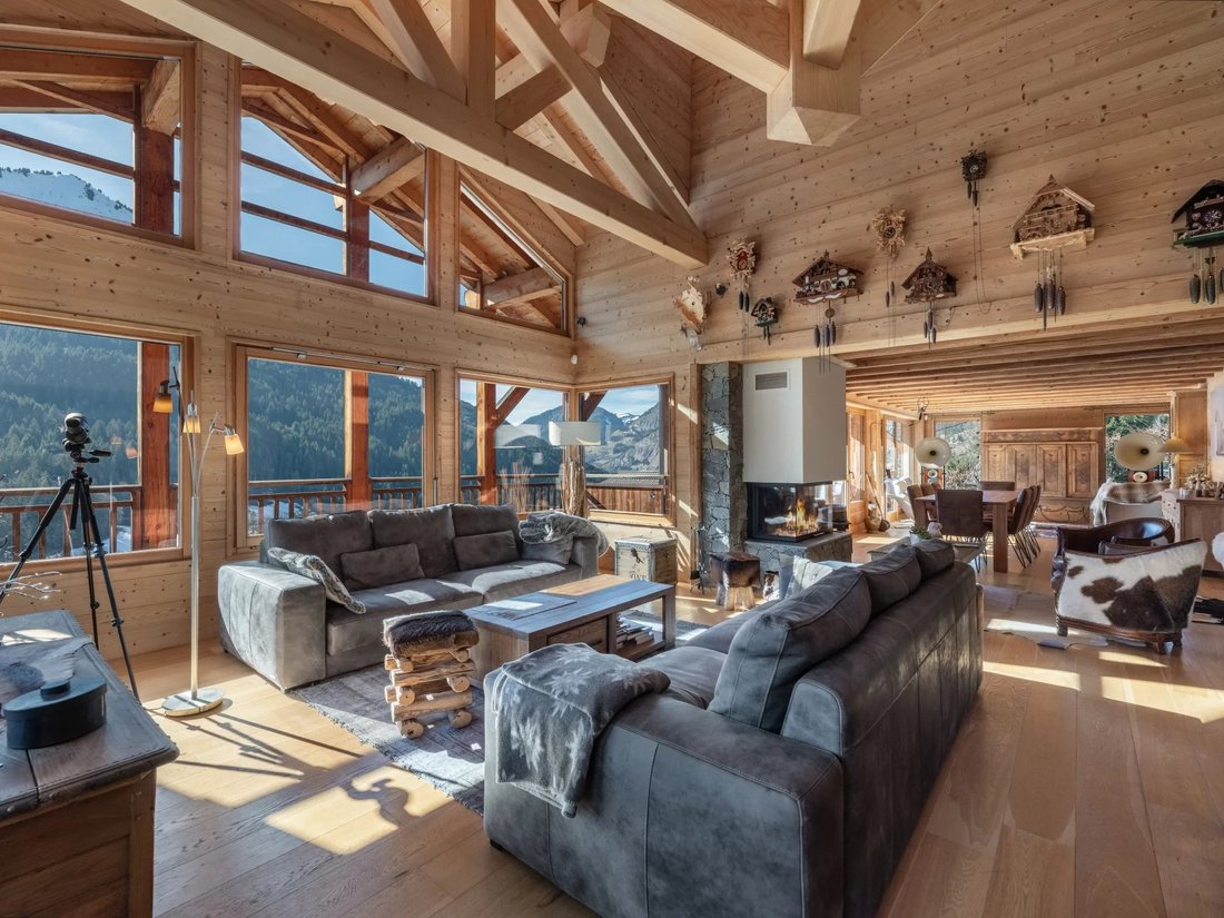 Chalet in La Chapelle-d'Abondance, Auvergne-Rhône-Alpes, France 5 - 15823247