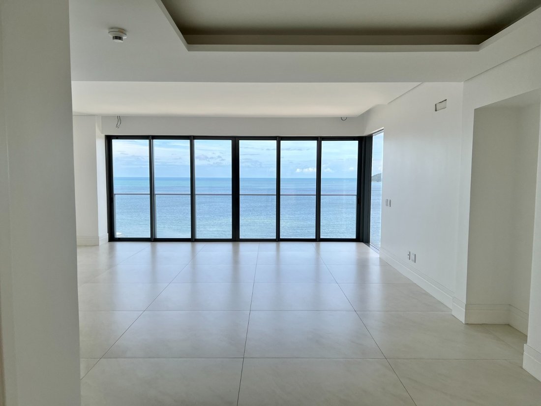 Condo in Centro, State of Santa Catarina, Brazil 3 - 15815927