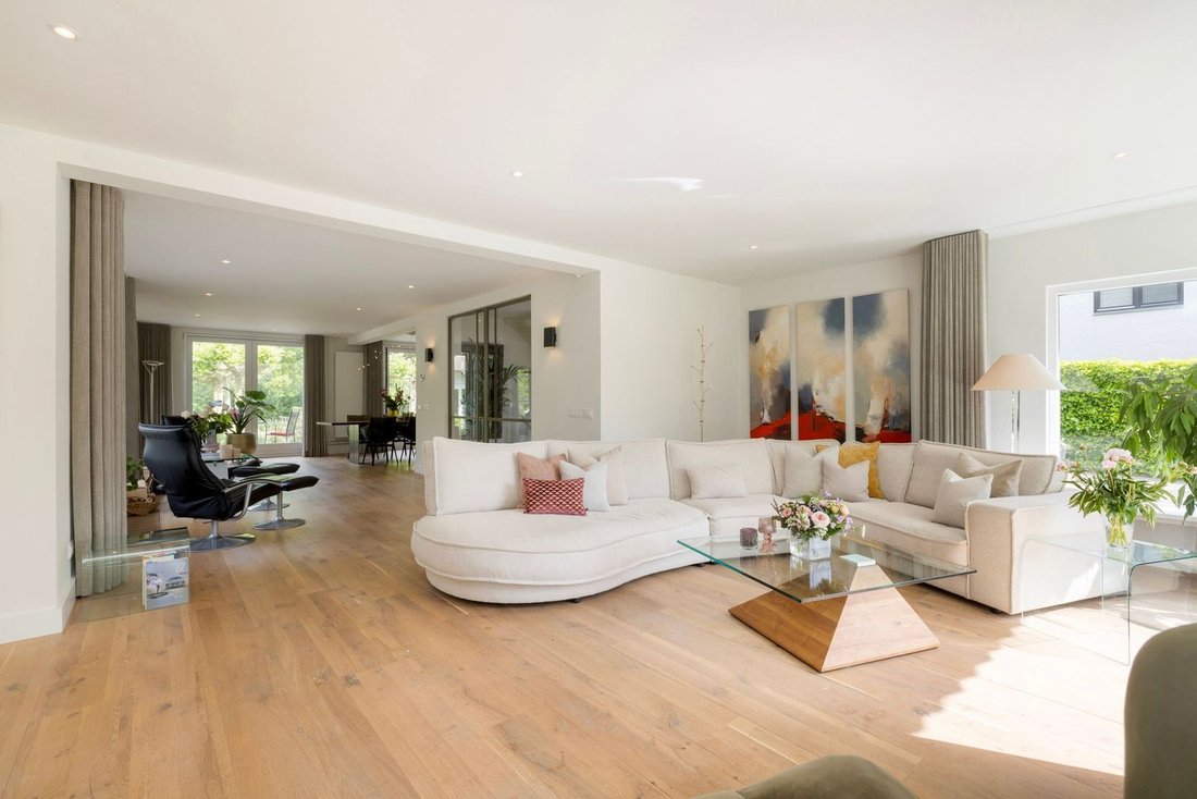 Villa in Oisterwijk, North Brabant, Netherlands 4 - 15824216
