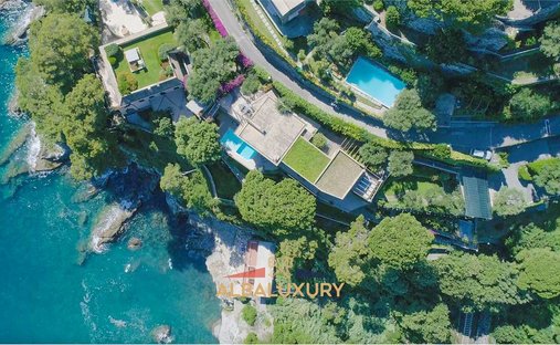 Villa in Zoagli, Liguria, Italy 1
