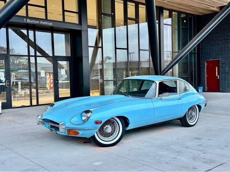 Coupe in Glendale, United States 2 - 15822355