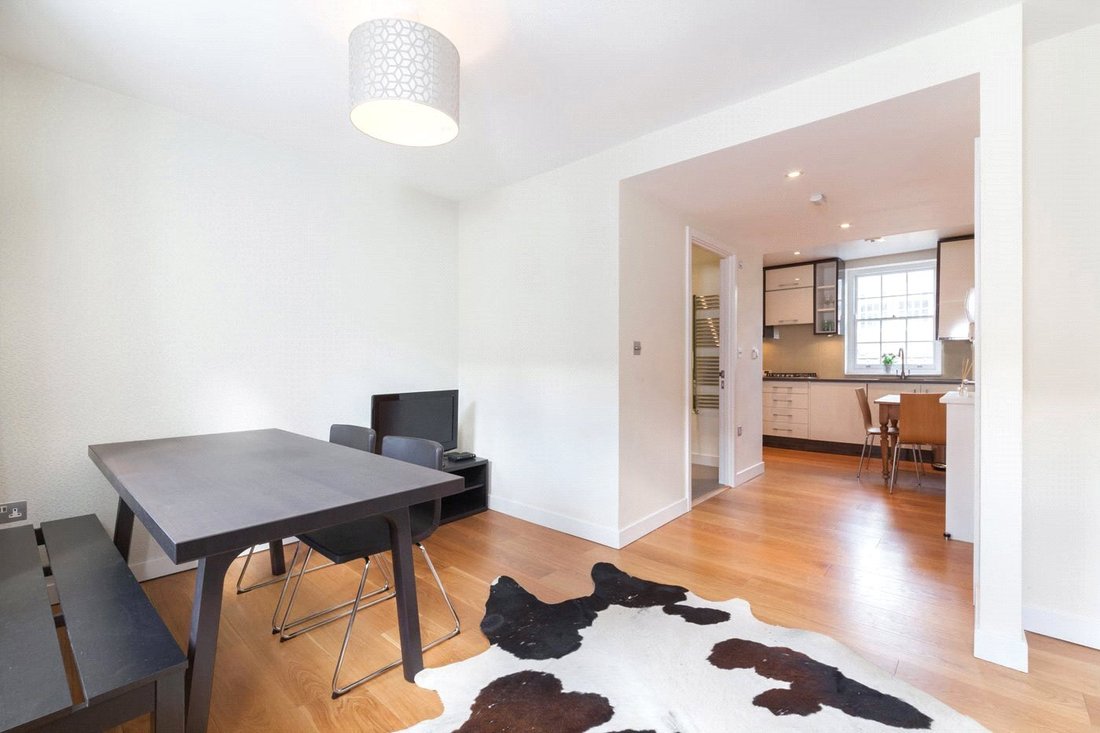 Apartment in Fitzrovia, Camden, England 5 - 15815213