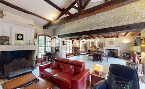 Castle for Sale in Barbezieux-Saint-Hilaire, Nouvelle-Aquitaine, France