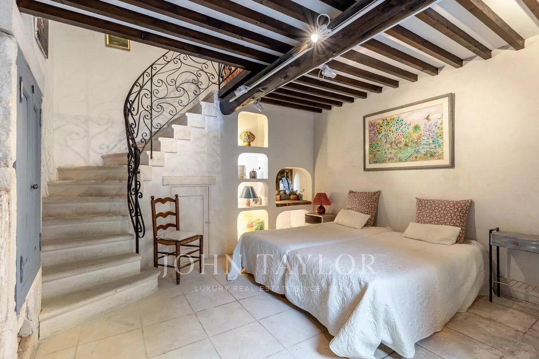 House in Oppède, Provence-Alpes-Côte d'Azur, France 5 - 15820963