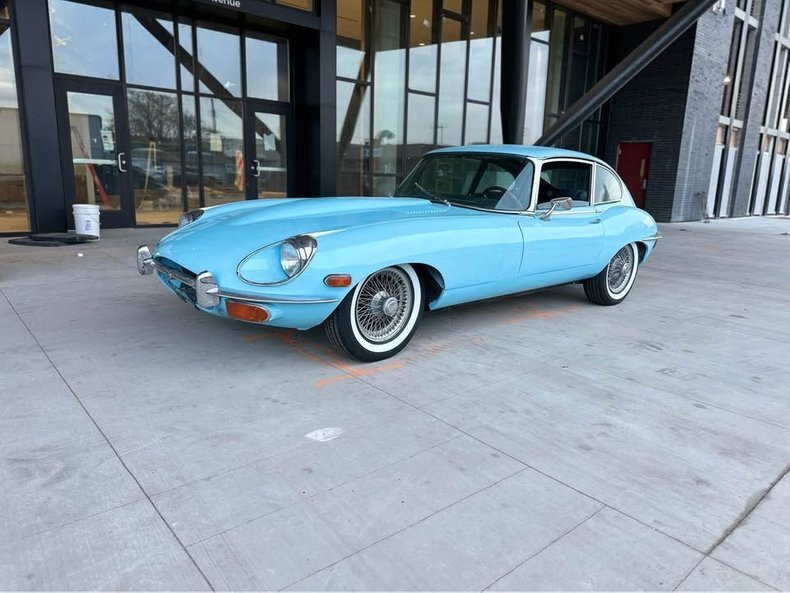 Coupe in Glendale, United States 3 - 15822355