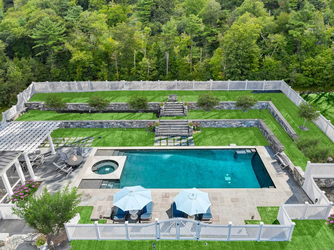 House in Greenwich, Connecticut, United States 3 - 15818390