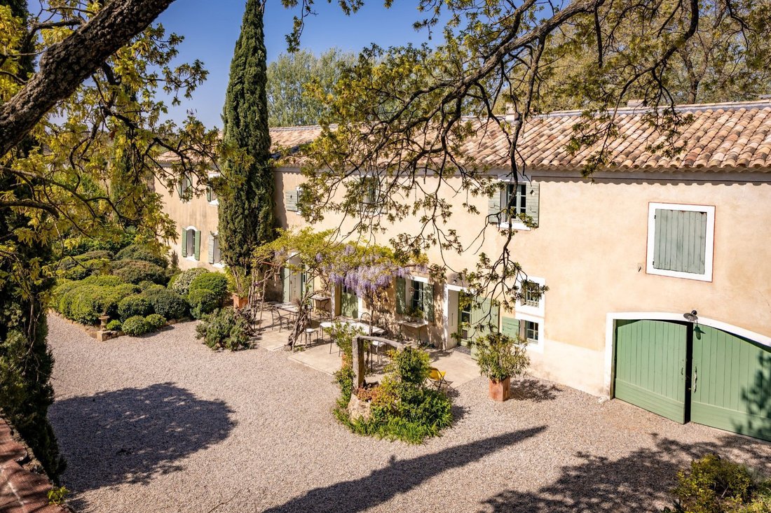 House in Caromb, Provence-Alpes-Côte d'Azur, France 2 - 12616865