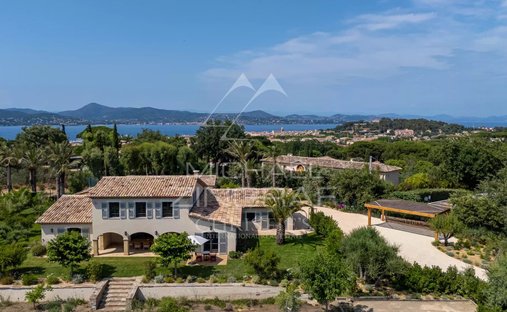 Domaine à Zone Est Diffuse, Saint-Tropez, France 1