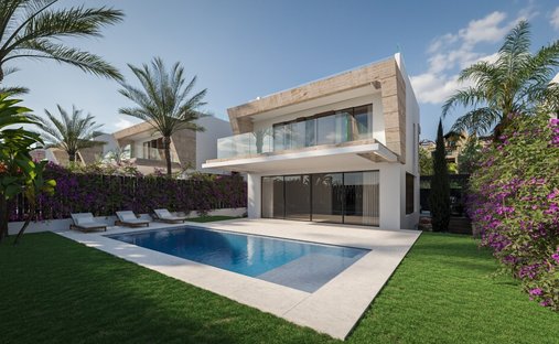 Villa en Estepona, Andalucía, España 1