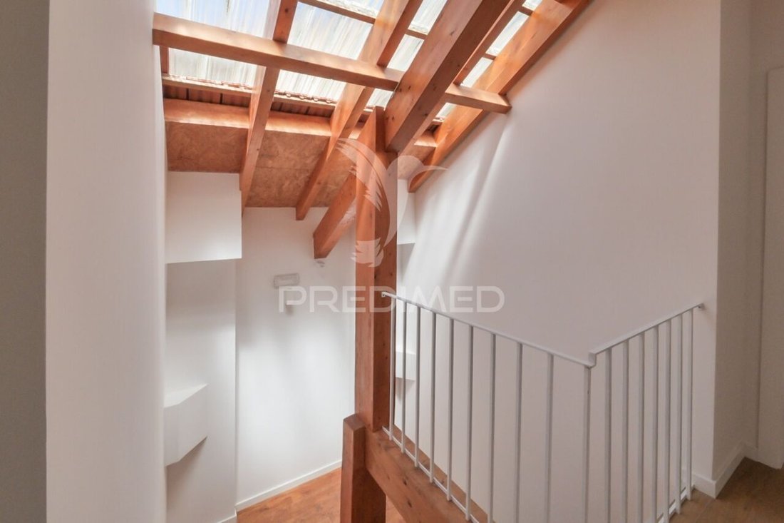 Estate in Coimbra (Se Nova, Santa Cruz, Almedina e Sao Bartolomeu), Coimbra District, Portugal 3 - 15684625