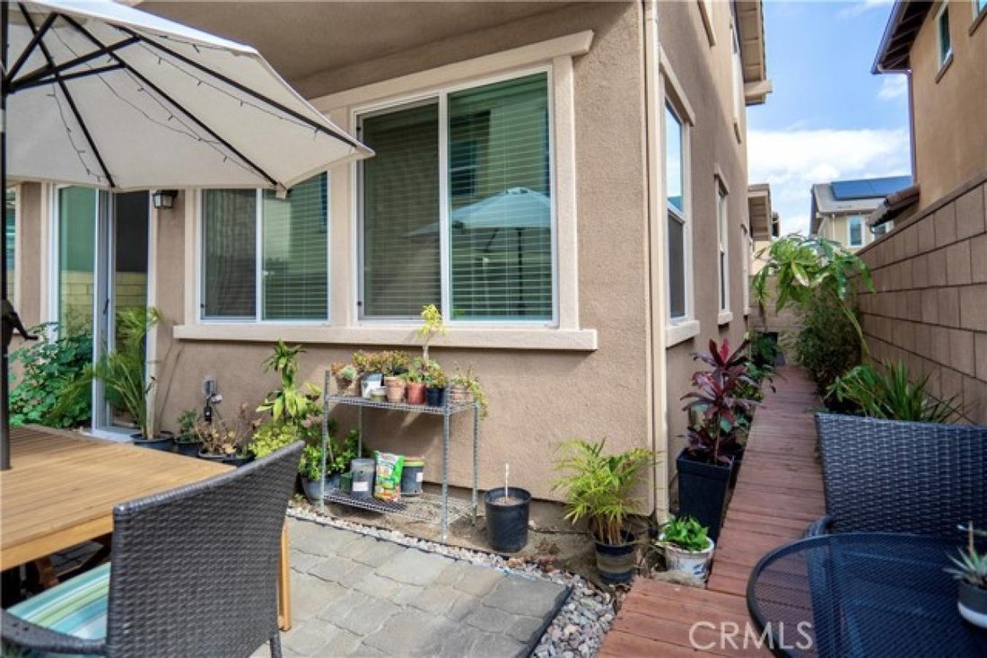 House in Pomona, California, United States 4 - 15819543