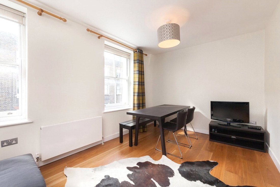 Apartment in Fitzrovia, Camden, England 4 - 15815213