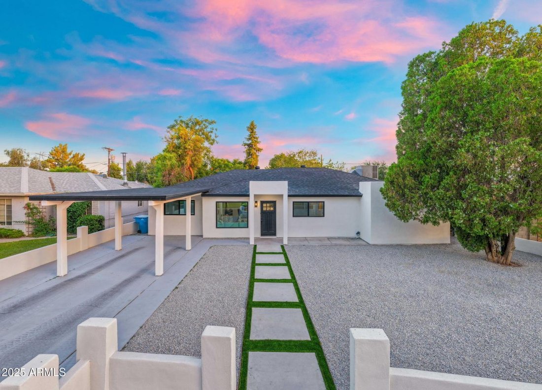 House in Phoenix, Arizona, United States 1 - 15819544