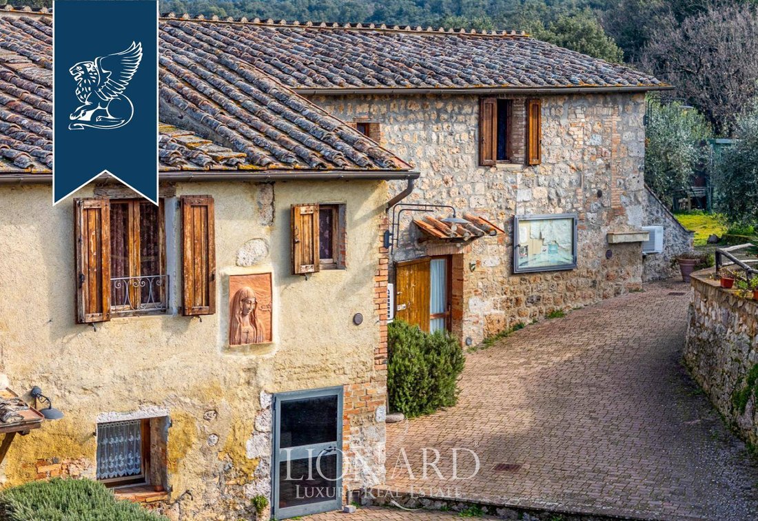 Villa in Monteriggioni, Tuscany, Italy 3 - 10918873