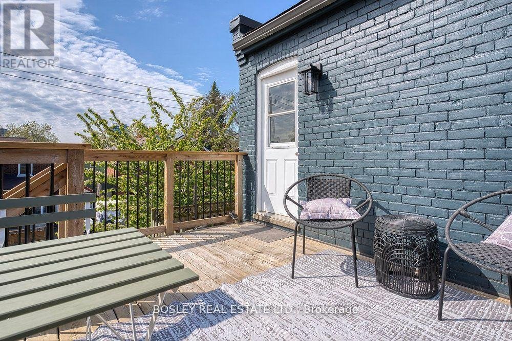 House in Toronto, Ontario, Canada 3 - 15818433