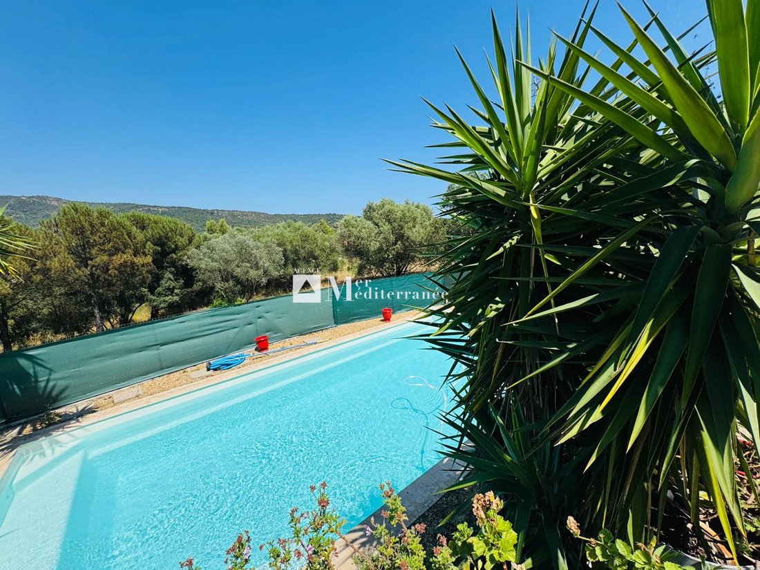 A Provençal Dream: 20 Hectares of Timeless Elegance & Endless Horizon