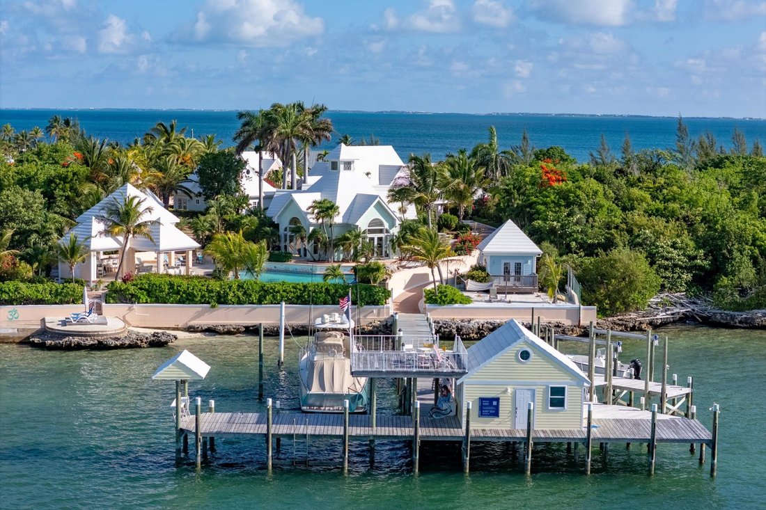 House in Marsh Harbour, Central Abaco, The Bahamas 1 - 15811954