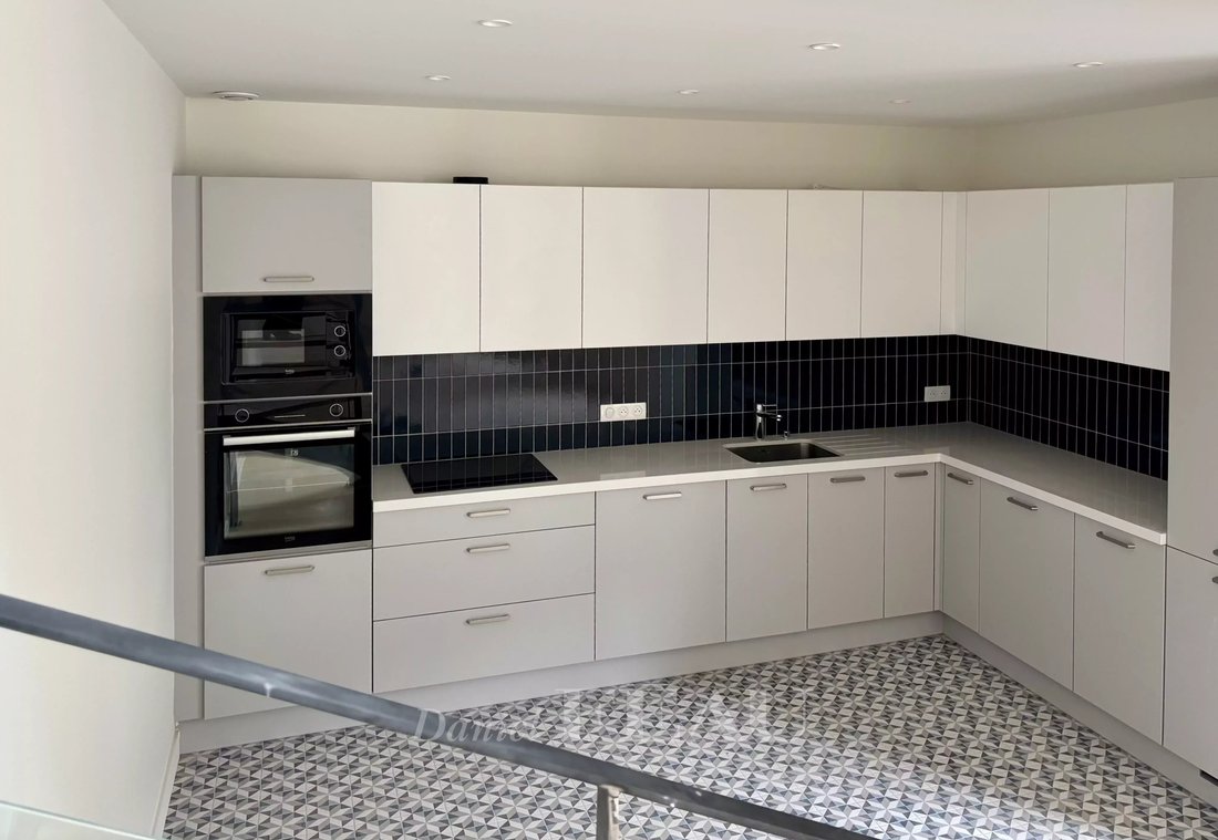 Apartment in Saint-Germain-en-Laye, Ile-de-France, France 3 - 15648834