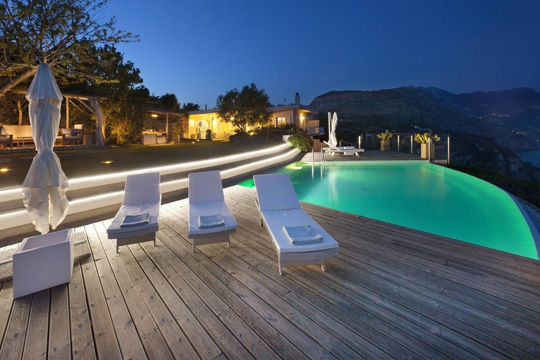 House in Sant'Agnello, Campania, Italy 2 - 13137422