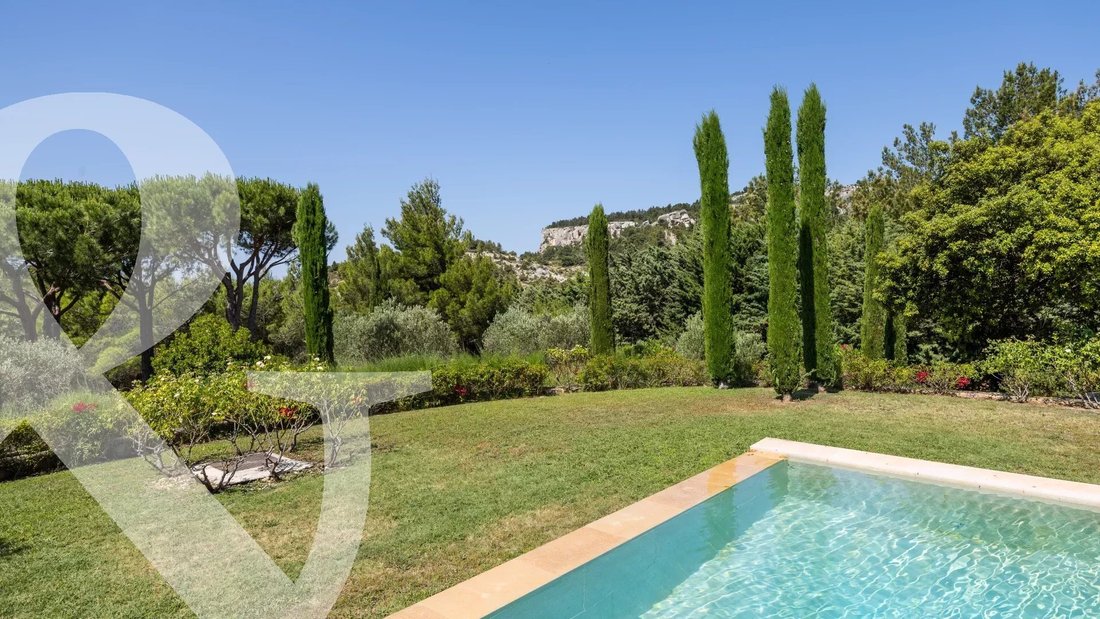House in Les Baux-de-Provence, Provence-Alpes-Côte d'Azur, France 3 - 15500969
