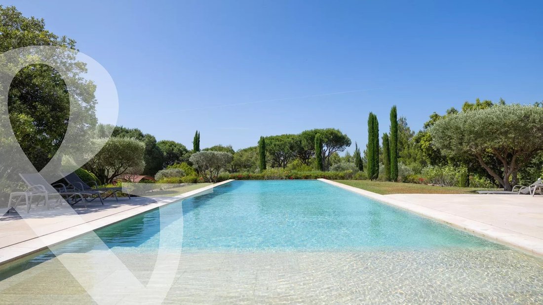 House in Les Baux-de-Provence, Provence-Alpes-Côte d'Azur, France 2 - 15500969