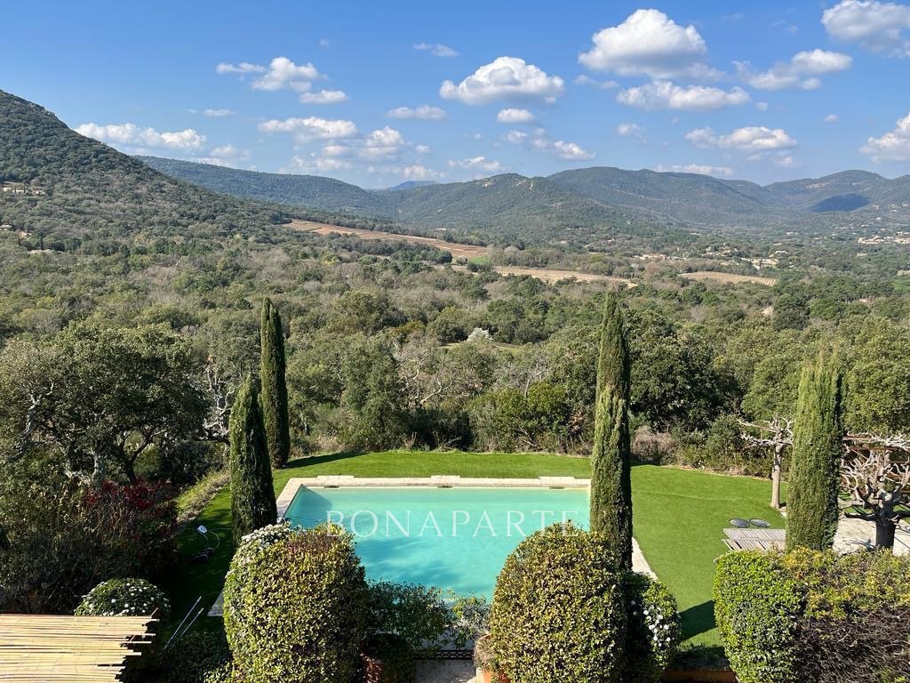 Provençal Dream: A Stone Sanctuary Where Time Stands Still