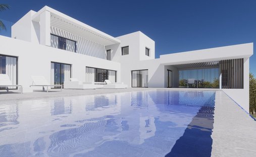 Land in Estepona, Andalusia, Spain 1