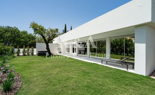 House in Loule (Sao Clemente), Algarve, Portugal 1