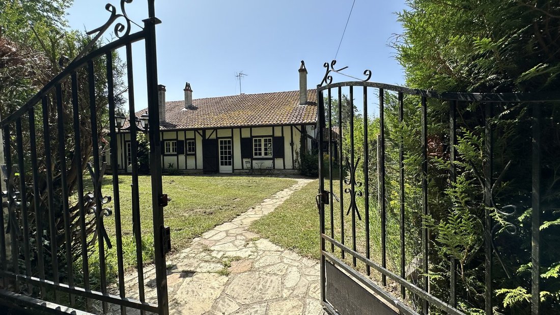 House in Angresse, Nouvelle-Aquitaine, France 2 - 14846491