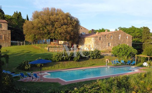 House in Pomarance, Tuscany, Italy 1