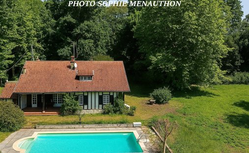 House in Angresse, Nouvelle-Aquitaine, France 1