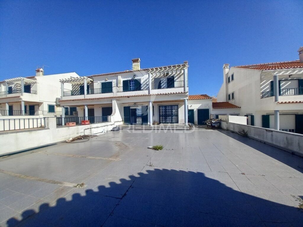 House in Santo Isidoro, Lisbon, Portugal 3 - 15819545