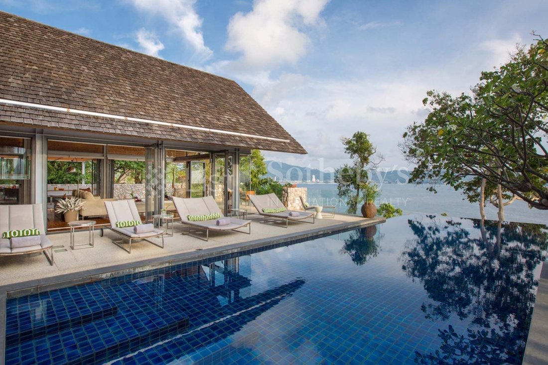Kamala, Phuket, Thailand 4 - 12242002