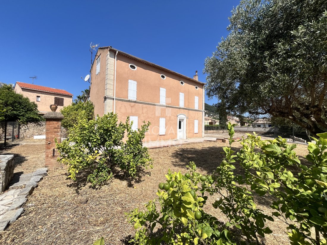 House in Les Mauniers, La Farlède, France 2 - 15405326