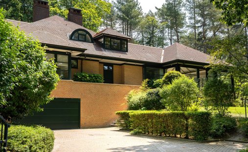 Villa in Braine-l'Alleud, Wallonia, Belgium 1