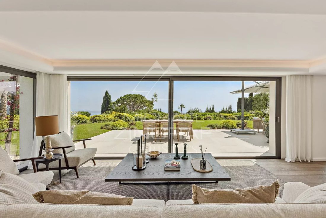 Villa in Cannes, Provence-Alpes-Côte d'Azur, France 5 - 15815712