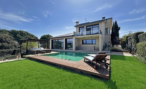 Townhouse in La Navata, Galapagar, Community of Madrid 1