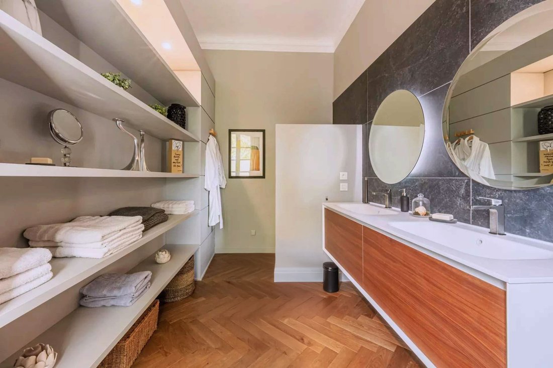 Apartment in Plateau de Puyricard-La Trévaresse, Aix-en-Provence, France 4 - 15817026