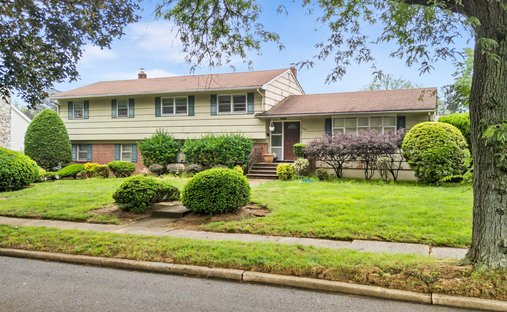 House in Paramus, New Jersey, United States 1
