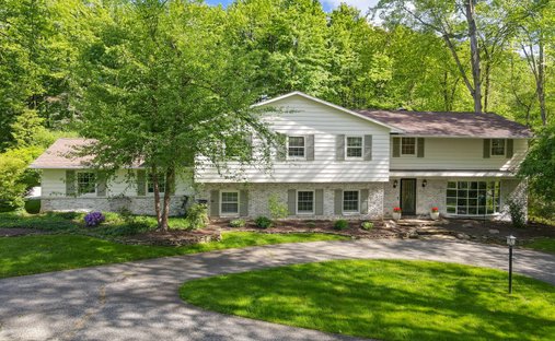 House in Chagrin Falls, Ohio, United States 1
