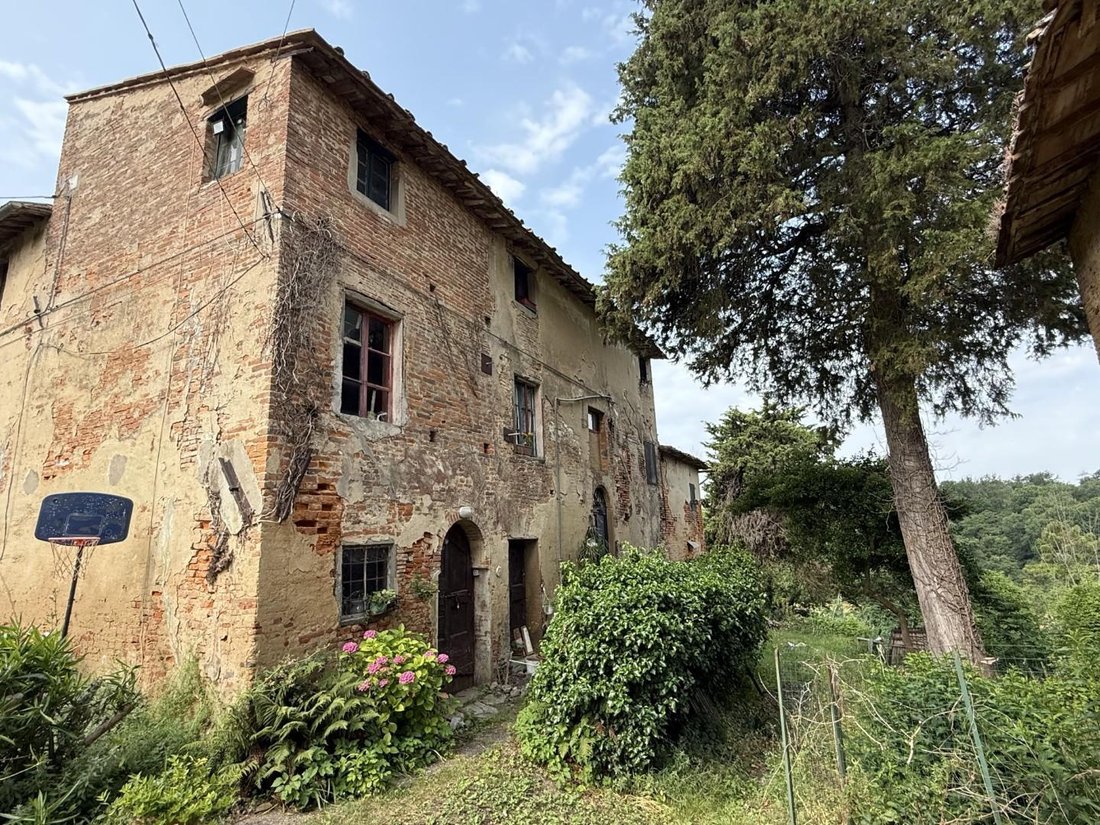 Farm Ranch in Montecastello-Treggiaia-I Fabbri, Pontedera, Tuscany 2 - 15821813