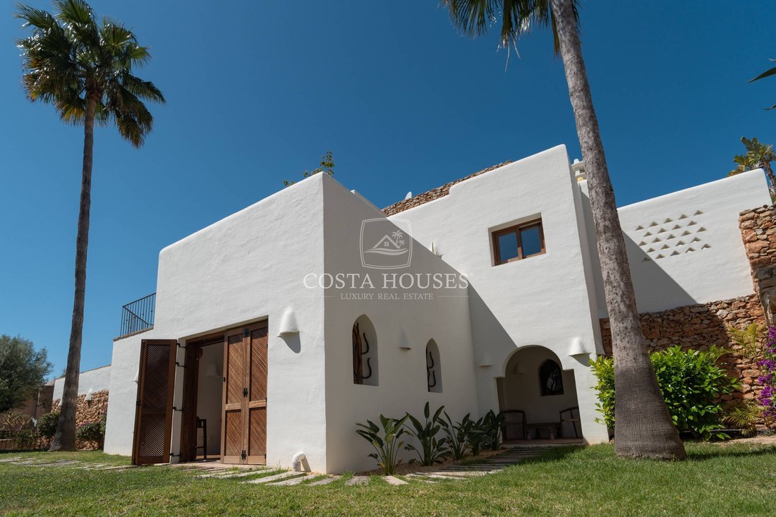 Villa in Moraira, Teulada, Valencian Community 5 - 15818026
